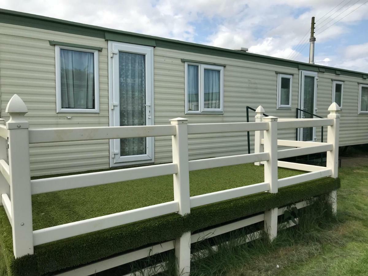 8 Berth Sunnymede Villa Ingoldmells Exterior foto